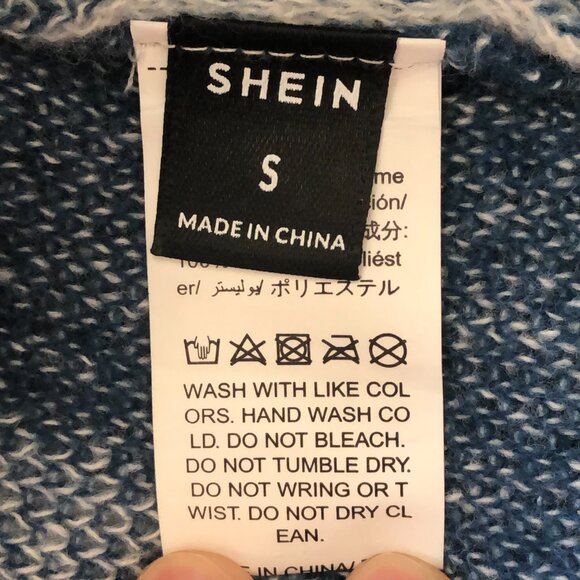 Soft Oversized Blue Long-Sleeve Sweater - Picture 11 of 12